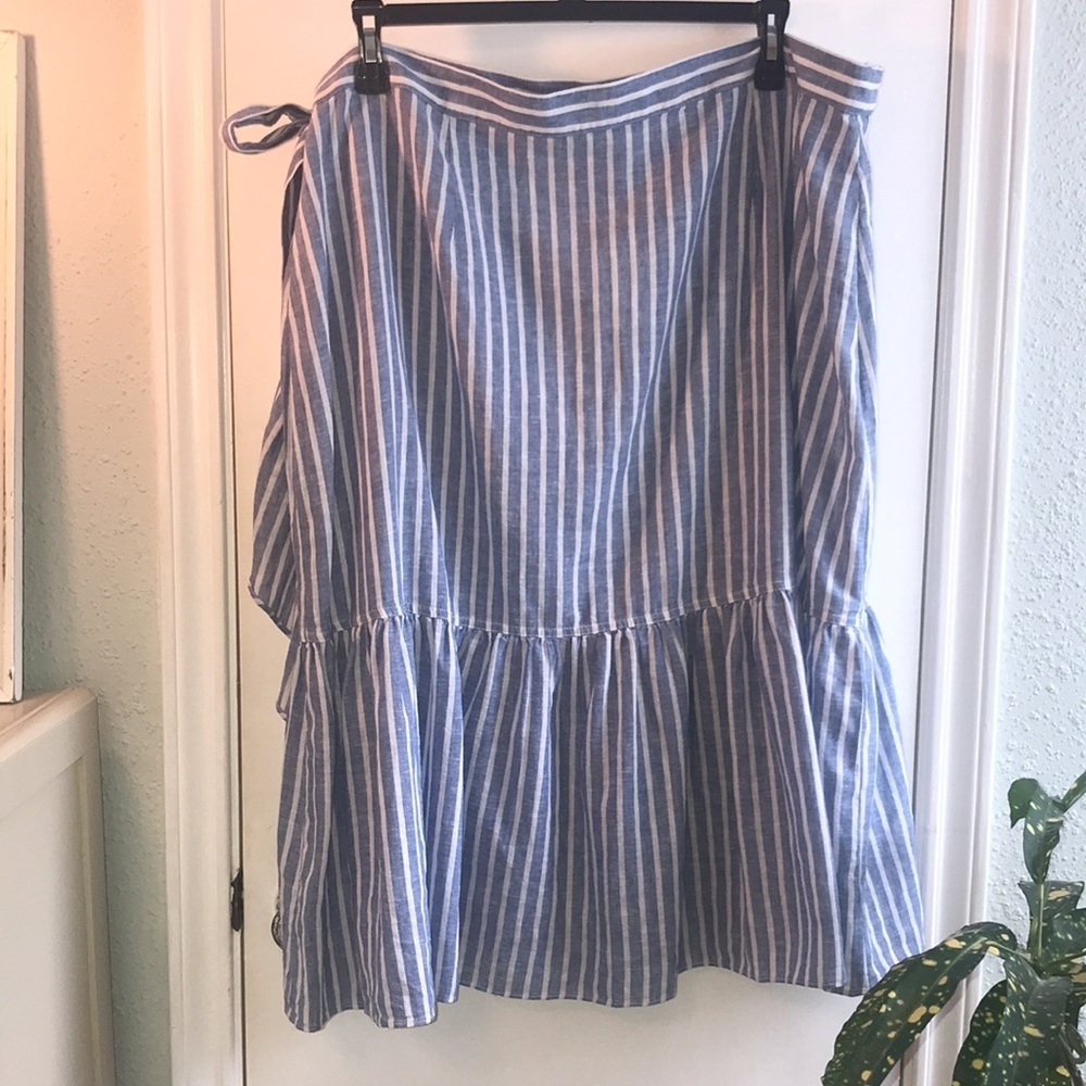 Chaps Blue and White Striped Midi Skirt - Picture 4 of 11